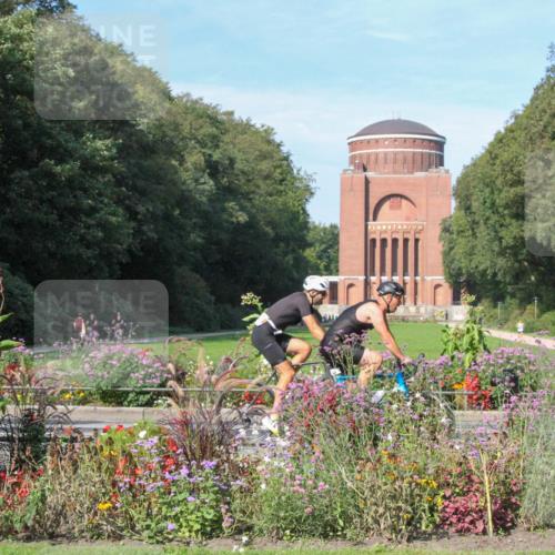08.09.2024 - Stadtparktriathlon Zöllner http://msf.ph/oto/7044156 08.09.2024 10:58:57 Radfahren 335, 396, 403, 430, 452, 475, 533 meine-sportfotos.de