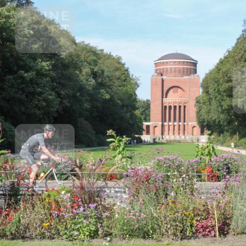 08.09.2024 - Stadtparktriathlon Zöllner http://msf.ph/oto/7044158 08.09.2024 10:58:58 Radfahren 335, 396, 403, 430, 452, 475, 533 meine-sportfotos.de