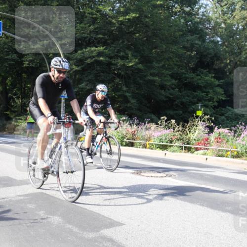08.09.2024 - Stadtparktriathlon Zöllner http://msf.ph/oto/7044168 08.09.2024 11:01:59 Radfahren 385, 386, 407, 417, 562 meine-sportfotos.de