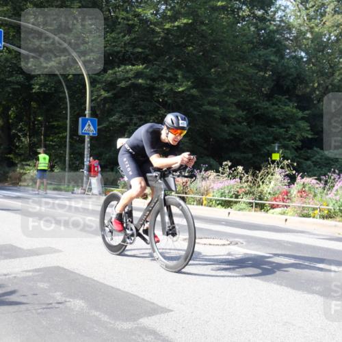 08.09.2024 - Stadtparktriathlon Zöllner http://msf.ph/oto/7044171 08.09.2024 11:02:00 Radfahren 385, 386, 407, 417, 562 meine-sportfotos.de