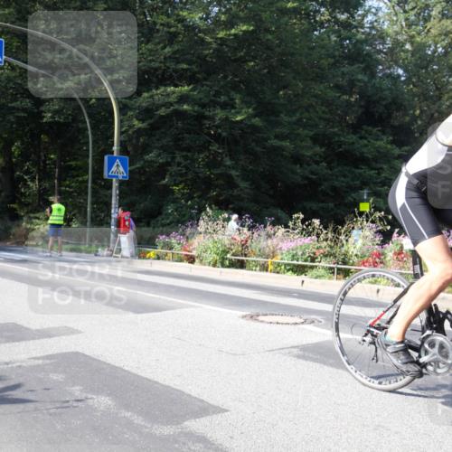08.09.2024 - Stadtparktriathlon Zöllner http://msf.ph/oto/7044180 08.09.2024 11:02:06 Radfahren 327, 393, 451, 484 meine-sportfotos.de