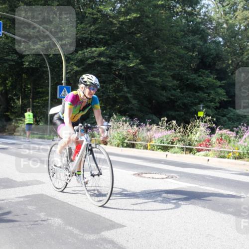 08.09.2024 - Stadtparktriathlon Zöllner http://msf.ph/oto/7044188 08.09.2024 11:02:18 Radfahren 285, 458 meine-sportfotos.de
