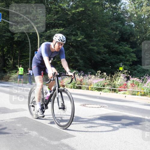 08.09.2024 - Stadtparktriathlon Zöllner http://msf.ph/oto/7044191 08.09.2024 11:02:28 Radfahren 445 meine-sportfotos.de