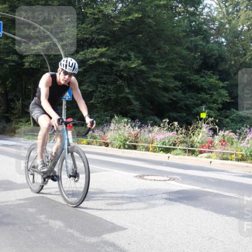 08.09.2024 - Stadtparktriathlon Zöllner http://msf.ph/oto/7044248 08.09.2024 11:03:59 Radfahren 515, 538 meine-sportfotos.de