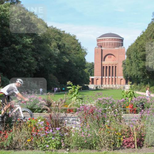 08.09.2024 - Stadtparktriathlon Zöllner http://msf.ph/oto/7044249 08.09.2024 11:00:27 Radfahren 408, 415 meine-sportfotos.de