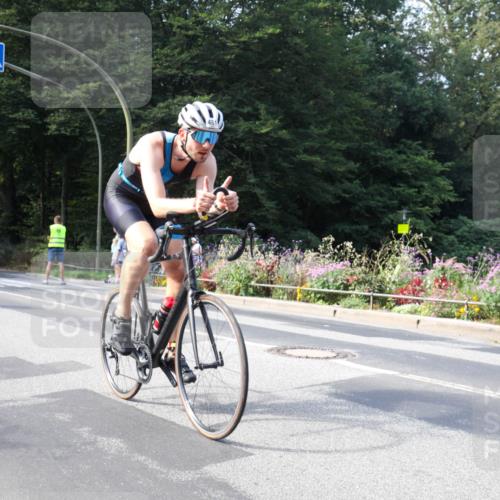 08.09.2024 - Stadtparktriathlon Zöllner http://msf.ph/oto/7044271 08.09.2024 11:04:44 Radfahren 421, 424, 453, 463, 473, 481 meine-sportfotos.de