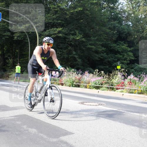 08.09.2024 - Stadtparktriathlon Zöllner http://msf.ph/oto/7044280 08.09.2024 11:04:50 Radfahren 421, 453, 463, 473, 485, 521 meine-sportfotos.de