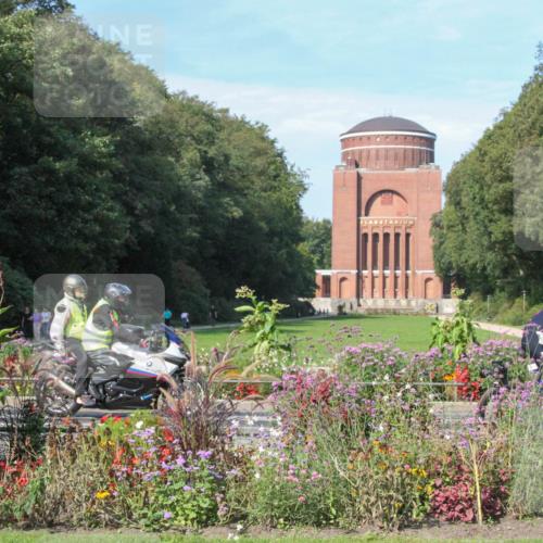 08.09.2024 - Stadtparktriathlon Zöllner http://msf.ph/oto/7044296 08.09.2024 11:01:13 Radfahren 43, 399, 506, 527 meine-sportfotos.de