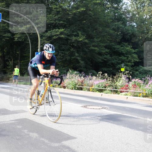 08.09.2024 - Stadtparktriathlon Zöllner http://msf.ph/oto/7044299 08.09.2024 11:05:28 Radfahren 383, 475, 511 meine-sportfotos.de