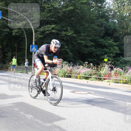 08.09.2024 - Stadtparktriathlon Zöllner http://msf.ph/oto/7044304 08.09.2024 11:05:36 Radfahren 418, 420, 519, 554 meine-sportfotos.de