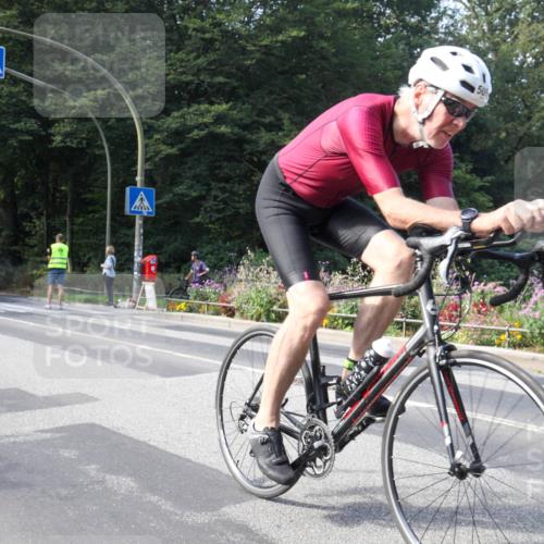 08.09.2024 - Stadtparktriathlon Zöllner http://msf.ph/oto/7044314 08.09.2024 11:05:43 Radfahren 403, 509, 519, 545 meine-sportfotos.de