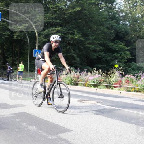 08.09.2024 - Stadtparktriathlon Zöllner http://msf.ph/oto/7044324 08.09.2024 11:05:52 Radfahren 396, 413, 514, 559 meine-sportfotos.de