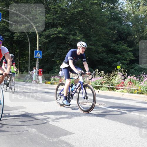 08.09.2024 - Stadtparktriathlon Zöllner http://msf.ph/oto/7044388 08.09.2024 11:07:54 Radfahren 384, 448, 506, 529, 552 meine-sportfotos.de