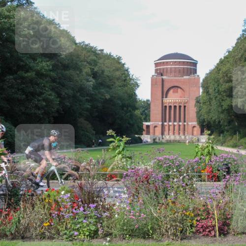 08.09.2024 - Stadtparktriathlon Zöllner http://msf.ph/oto/7044438 08.09.2024 11:04:30 Radfahren 375, 414, 454, 457, 480, 483 meine-sportfotos.de