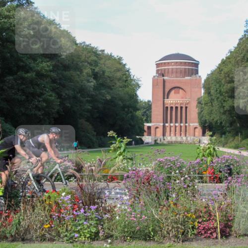08.09.2024 - Stadtparktriathlon Zöllner http://msf.ph/oto/7044455 08.09.2024 11:04:46 Radfahren 421, 424, 453, 463, 473, 481 meine-sportfotos.de