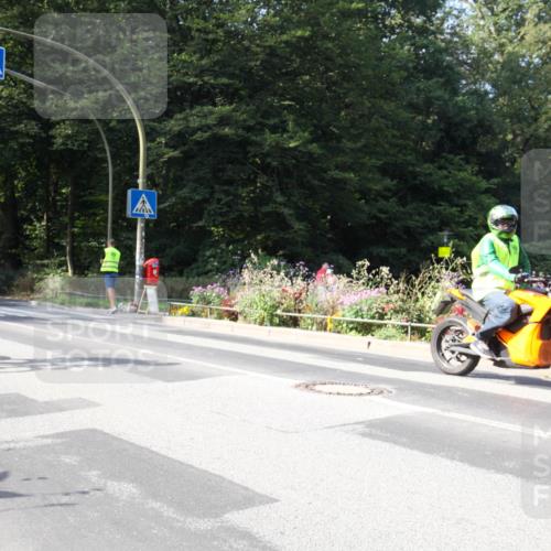 08.09.2024 - Stadtparktriathlon Zöllner http://msf.ph/oto/7044502 08.09.2024 11:10:41 Radfahren 425, 515 meine-sportfotos.de