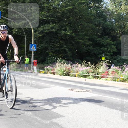 08.09.2024 - Stadtparktriathlon Zöllner http://msf.ph/oto/7044513 08.09.2024 11:10:55 Radfahren 416, 538 meine-sportfotos.de
