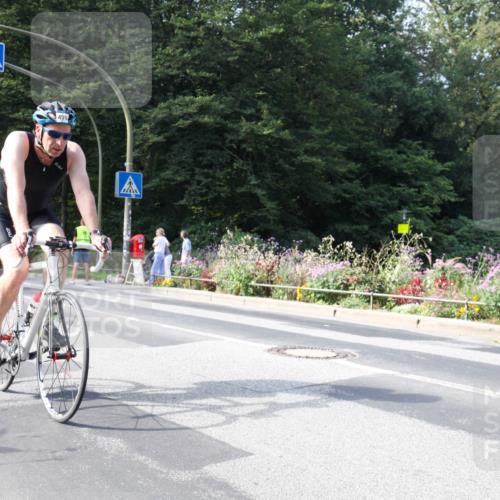 08.09.2024 - Stadtparktriathlon Zöllner http://msf.ph/oto/7044550 08.09.2024 11:12:11 Radfahren 485, 499, 539 meine-sportfotos.de
