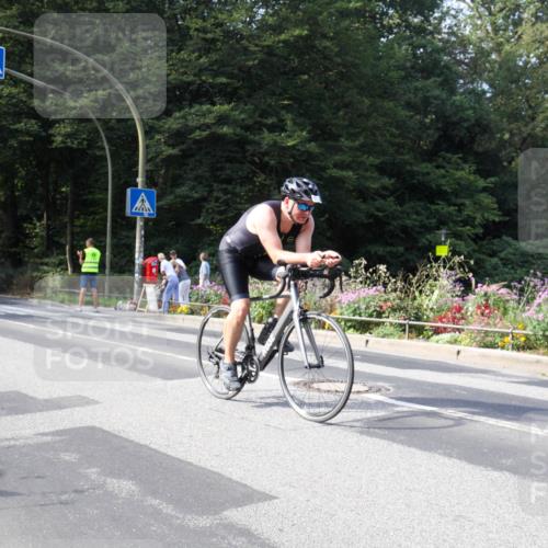 08.09.2024 - Stadtparktriathlon Zöllner http://msf.ph/oto/7044558 08.09.2024 11:12:20 Radfahren 442, 454, 512 meine-sportfotos.de