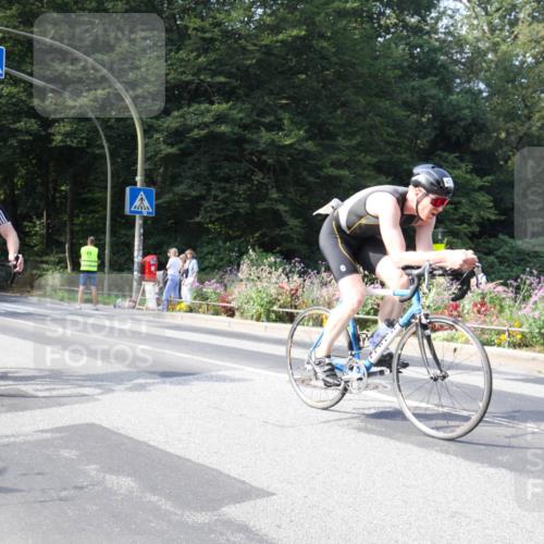 08.09.2024 - Stadtparktriathlon Zöllner http://msf.ph/oto/7044560 08.09.2024 11:12:26 Radfahren 463, 471 meine-sportfotos.de