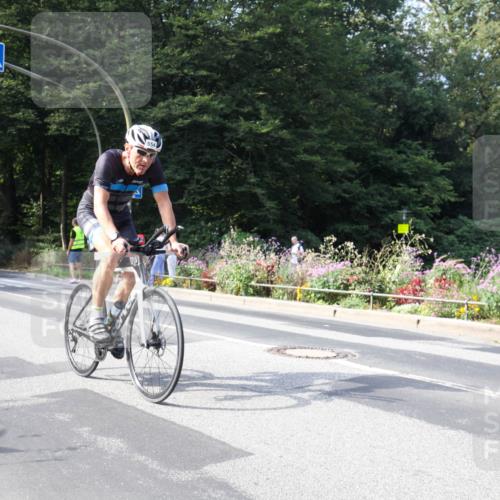 08.09.2024 - Stadtparktriathlon Zöllner http://msf.ph/oto/7044563 08.09.2024 11:12:31 Radfahren 554 meine-sportfotos.de