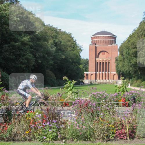 08.09.2024 - Stadtparktriathlon Zöllner http://msf.ph/oto/7044564 08.09.2024 11:07:38 Radfahren 437, 487 meine-sportfotos.de