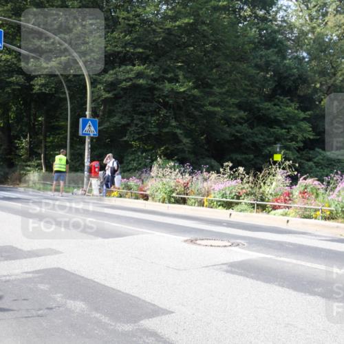 08.09.2024 - Stadtparktriathlon Zöllner http://msf.ph/oto/7044565 08.09.2024 11:12:35 Radfahren 554 meine-sportfotos.de