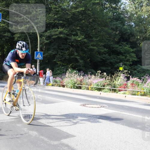 08.09.2024 - Stadtparktriathlon Zöllner http://msf.ph/oto/7044567 08.09.2024 11:12:39 Radfahren 511 meine-sportfotos.de