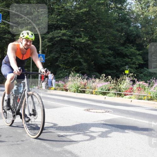 08.09.2024 - Stadtparktriathlon Zöllner http://msf.ph/oto/7044573 08.09.2024 11:12:54 Radfahren 519, 545 meine-sportfotos.de