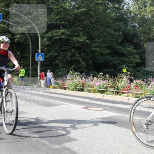 08.09.2024 - Stadtparktriathlon Zöllner http://msf.ph/oto/7044578 08.09.2024 11:12:58 Radfahren 327, 509, 514, 519, 534, 545, 559 meine-sportfotos.de