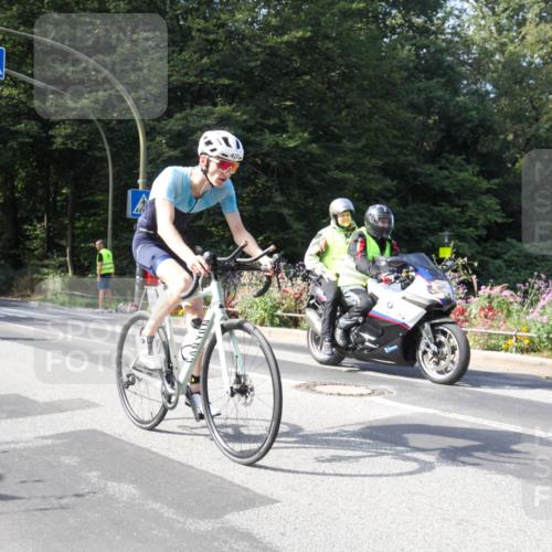 08.09.2024 - Stadtparktriathlon Zöllner http://msf.ph/oto/7044588 08.09.2024 11:13:16 Radfahren 383, 420 meine-sportfotos.de