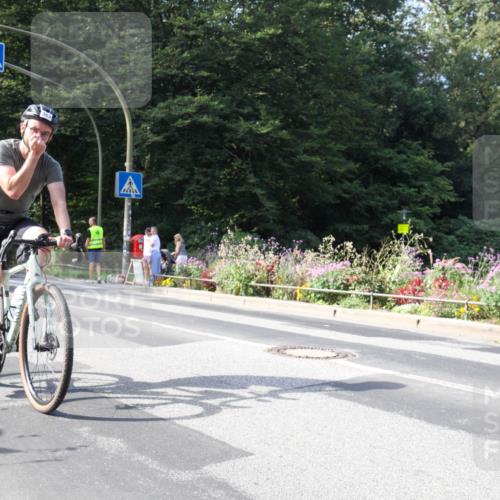 08.09.2024 - Stadtparktriathlon Zöllner http://msf.ph/oto/7044590 08.09.2024 11:13:16 Radfahren 383, 420 meine-sportfotos.de