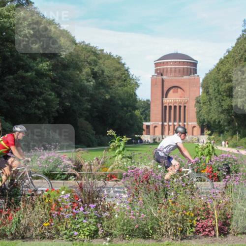 08.09.2024 - Stadtparktriathlon Zöllner http://msf.ph/oto/7044604 08.09.2024 11:08:27 Radfahren 415, 470, 497, 500, 525, 542 meine-sportfotos.de