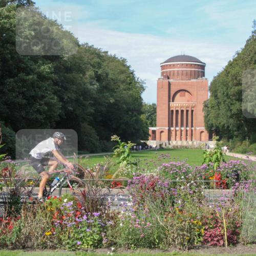 08.09.2024 - Stadtparktriathlon Zöllner http://msf.ph/oto/7044620 08.09.2024 11:08:53 Radfahren 380 meine-sportfotos.de