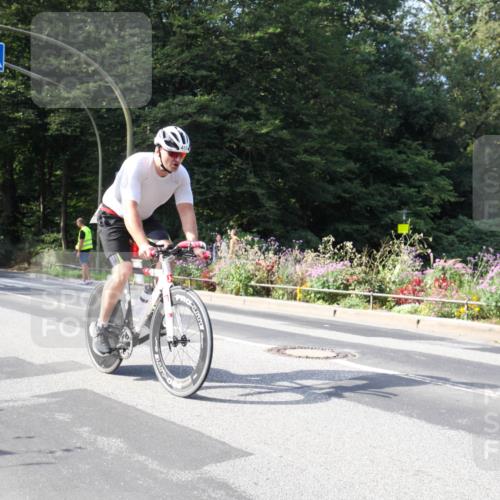 08.09.2024 - Stadtparktriathlon Zöllner http://msf.ph/oto/7044655 08.09.2024 11:16:14 Radfahren 415, 636 meine-sportfotos.de