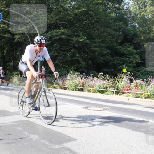 08.09.2024 - Stadtparktriathlon Zöllner http://msf.ph/oto/7044669 08.09.2024 11:16:44 Radfahren 401, 469, 557 meine-sportfotos.de
