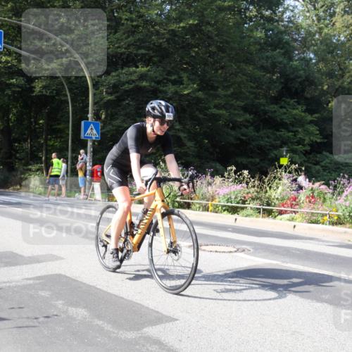 08.09.2024 - Stadtparktriathlon Zöllner http://msf.ph/oto/7044673 08.09.2024 11:16:52 Radfahren 593 meine-sportfotos.de
