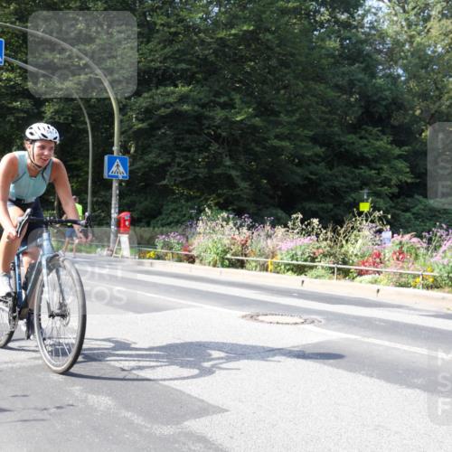 08.09.2024 - Stadtparktriathlon Zöllner http://msf.ph/oto/7044681 08.09.2024 11:17:20 Radfahren 498, 581, 655 meine-sportfotos.de