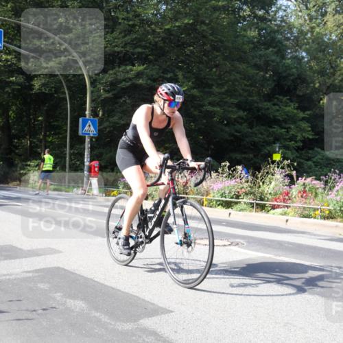 08.09.2024 - Stadtparktriathlon Zöllner http://msf.ph/oto/7044718 08.09.2024 11:18:23 Radfahren 568, 657 meine-sportfotos.de