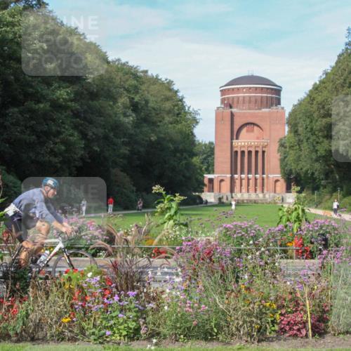 08.09.2024 - Stadtparktriathlon Zöllner http://msf.ph/oto/7044724 08.09.2024 11:11:24 Radfahren 480, 481, 483 meine-sportfotos.de