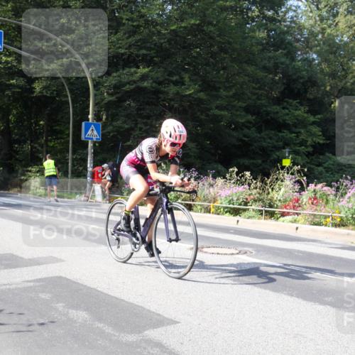 08.09.2024 - Stadtparktriathlon Zöllner http://msf.ph/oto/7044740 08.09.2024 11:18:53 Radfahren 468, 504, 592 meine-sportfotos.de