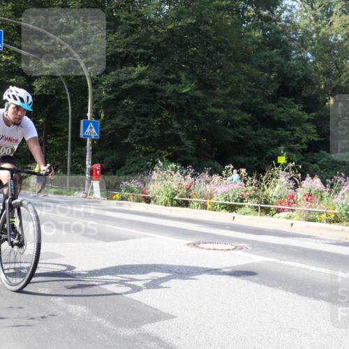 08.09.2024 - Stadtparktriathlon Zöllner http://msf.ph/oto/7044759 08.09.2024 11:19:26 Radfahren 400, 499, 571, 630 meine-sportfotos.de
