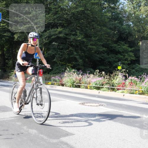 08.09.2024 - Stadtparktriathlon Zöllner http://msf.ph/oto/7044819 08.09.2024 11:20:46 Radfahren 576 meine-sportfotos.de