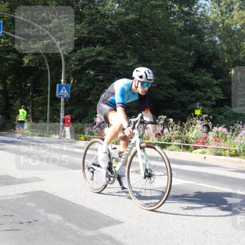08.09.2024 - Stadtparktriathlon Zöllner http://msf.ph/oto/7044875 08.09.2024 11:22:21 Radfahren 535, 627 meine-sportfotos.de