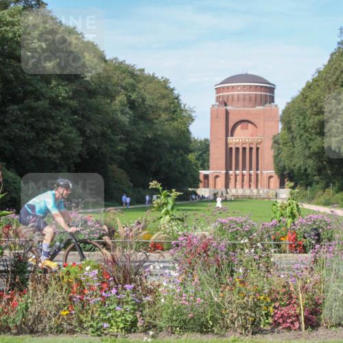 08.09.2024 - Stadtparktriathlon Zöllner http://msf.ph/oto/7044878 08.09.2024 11:16:41 Radfahren 469, 557 meine-sportfotos.de