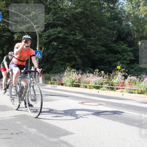 08.09.2024 - Stadtparktriathlon Zöllner http://msf.ph/oto/7044883 08.09.2024 11:22:33 Radfahren 493, 541, 588, 639 meine-sportfotos.de