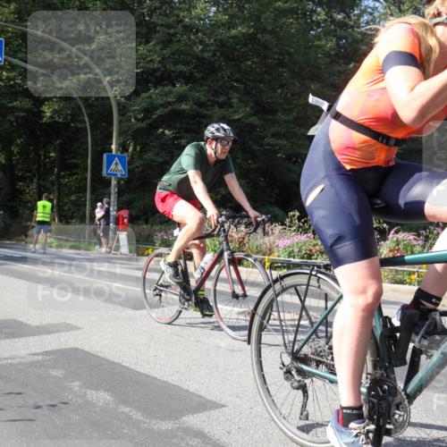08.09.2024 - Stadtparktriathlon Zöllner http://msf.ph/oto/7044885 08.09.2024 11:22:33 Radfahren 493, 541, 588, 639 meine-sportfotos.de