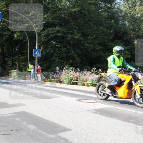 08.09.2024 - Stadtparktriathlon Zöllner http://msf.ph/oto/7044905 08.09.2024 11:23:14 Radfahren 479, 537 meine-sportfotos.de