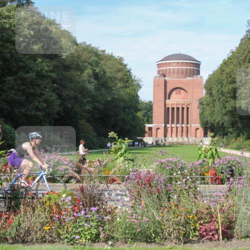 08.09.2024 - Stadtparktriathlon Zöllner http://msf.ph/oto/7044925 08.09.2024 11:18:03 Radfahren 478, 546, 641, 644 meine-sportfotos.de