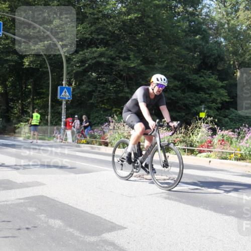 08.09.2024 - Stadtparktriathlon Zöllner http://msf.ph/oto/7044944 08.09.2024 11:24:51 Radfahren 465, 484, 546, 593 meine-sportfotos.de